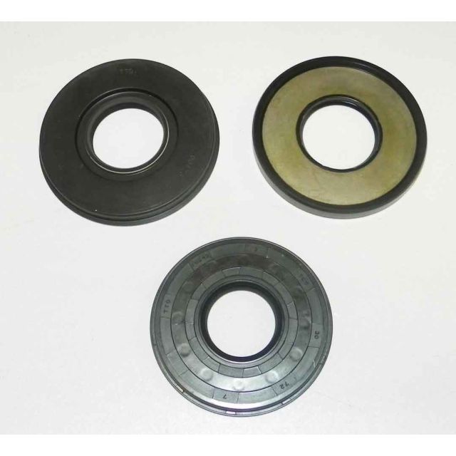 CRANKSHAFT OIL SEAL KIT: POLARIS 650 - 780 92-04