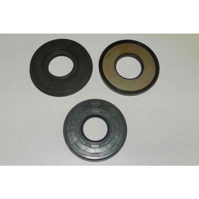 CRANKSHAFT OIL SEAL KIT: POLARIS 650 - 780 92-04